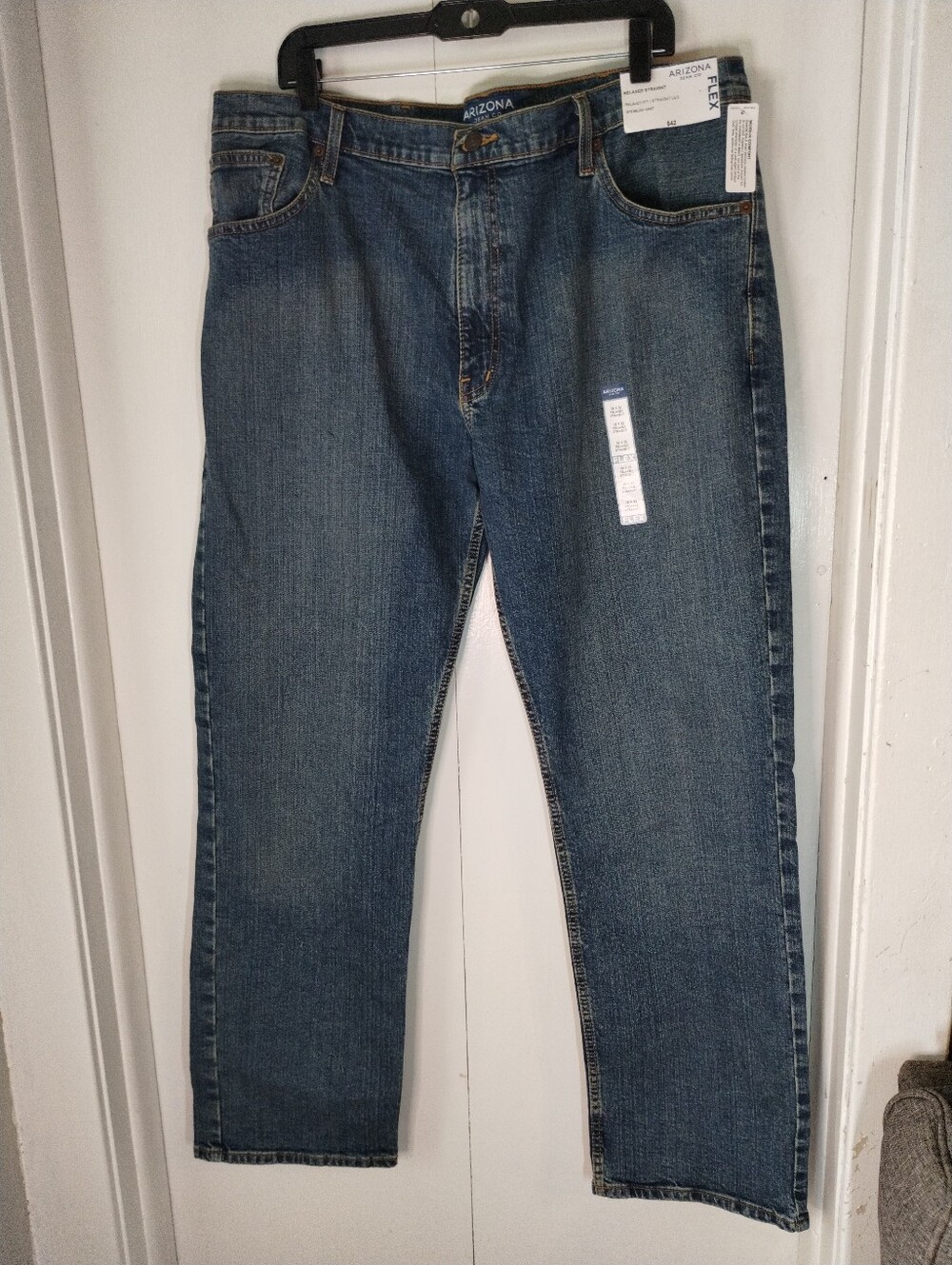 Arizona Jean Company Straight Fit Men's Jeans - Medium Blue Wash